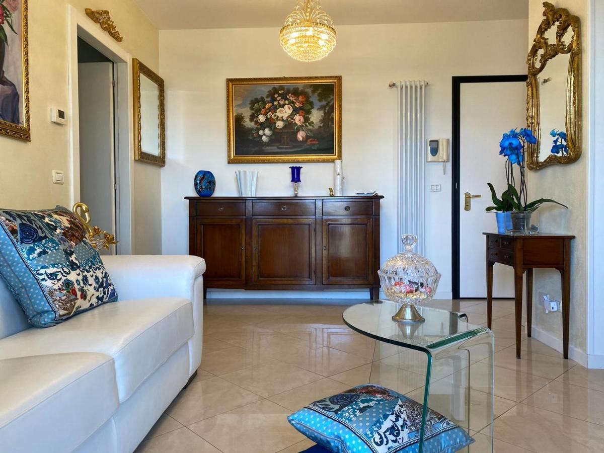 Casa Di Alice Lejlighed Parma Eksteriør billede